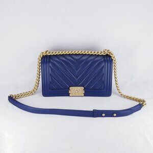 Chanel Chevron Boy Flap Blue & Gold Lambskin Handbag - Medium